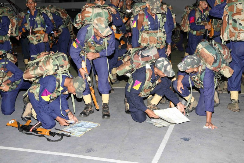 8 Photos Showing The Life Of Indian Navy Cadet At Indian Naval Academy ...