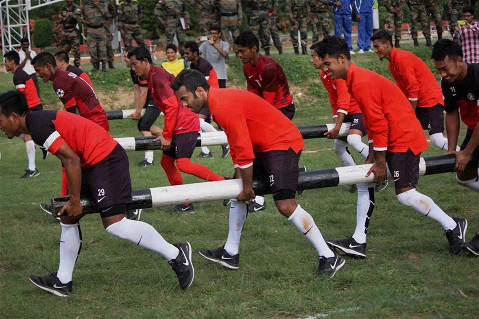 Indian Football Team Undergoes Army Training (3)