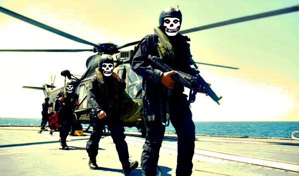 अमरकचय US Navy Seal ल टककर दणर भरतच Marcos Commando