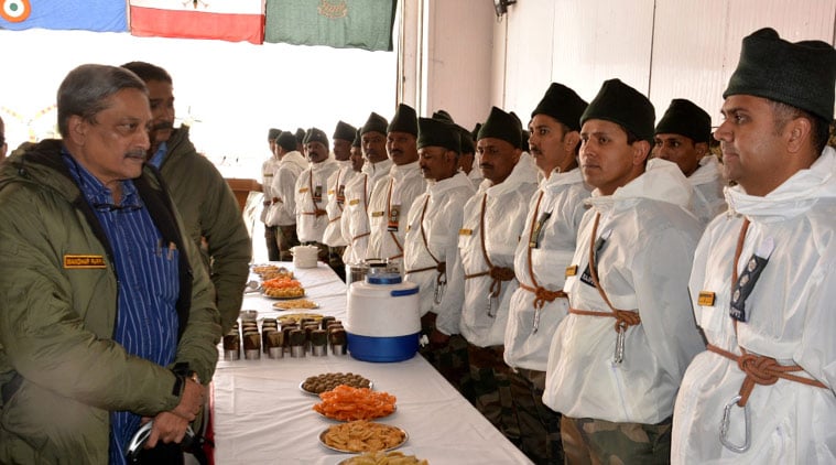 Defence Minister Manohar Parrikar meets Siachen troops