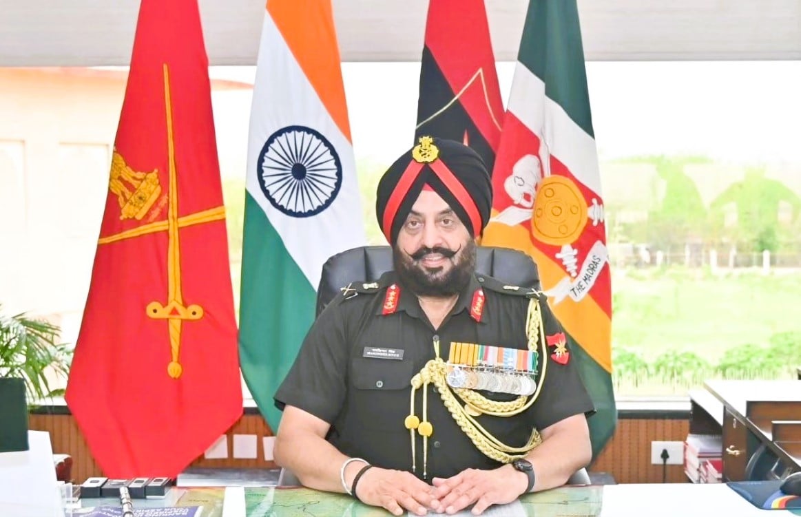 Lieutenant General Manjinder Singh Takes Command of Sapta Shakti Command