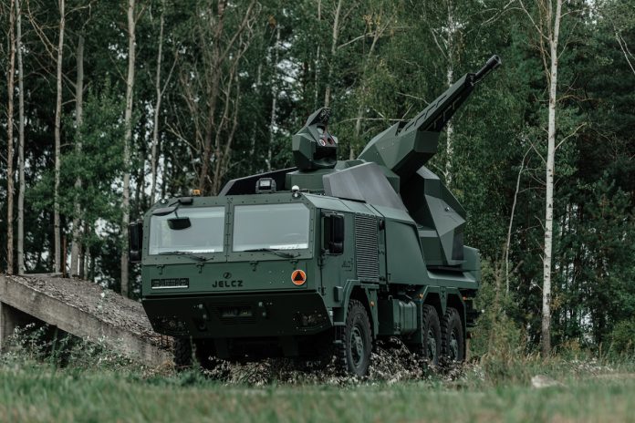 Polish Company Introduces VSHORAD System Featuring Programmable Ammunition