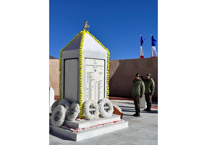 Army Officers Pay Tribute at Rezang La Memorial in Ladakh