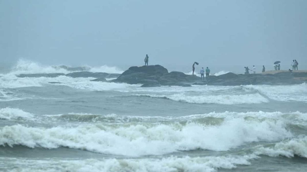 Cyclone Fengal Approaches Tamil Nadu, Heavy Rainfall and Disaster Response Plan Activated