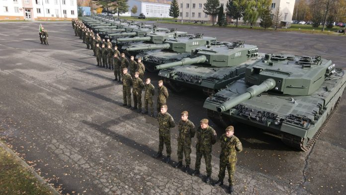 Czech Republic to Acquire 14 More Leopard 2A4 Tanks from Germany