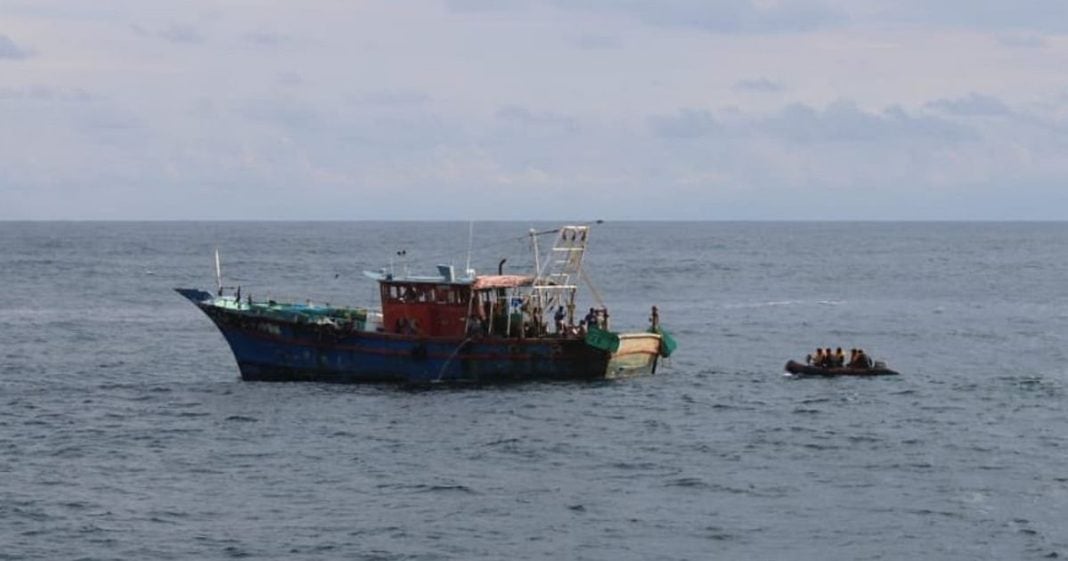 Fishing Boat Collides with Navy Submarine Off Goa Coast; Search on for 2 Fishermen Missing