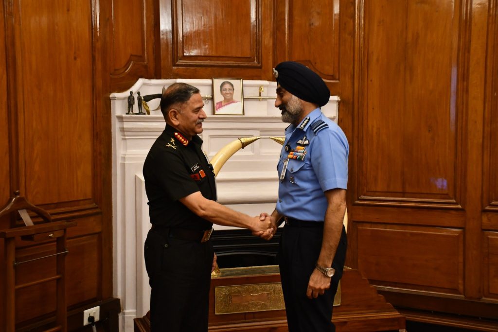 Air Force and Army Chiefs Emphasize Synergy and Collaboration in Key Strategic Meeting