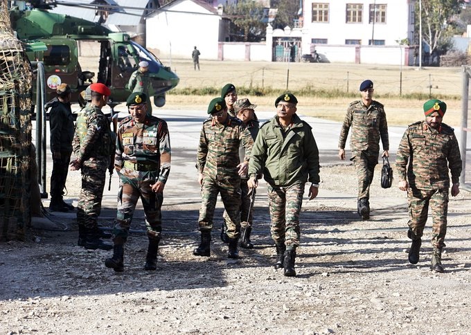 Northern Army Commander Reviews Security Situation in Kishtwar Following Recent Terror Incidents