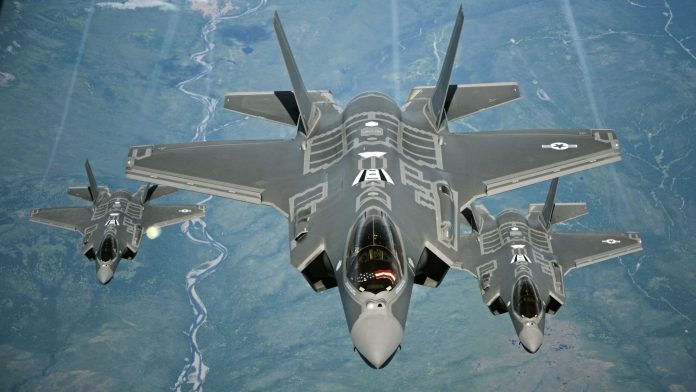 Romania Signs $6.5 Billion Deal to Acquire 32 F-35 Jets Amidst Regional Security Concerns