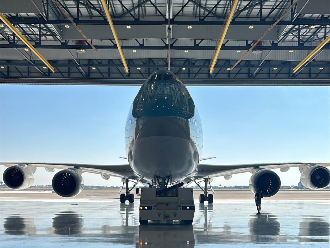 Sierra Nevada Corporation Receives Second Boeing 747-8i for US Air Force's E-4C Doomsday Aircraft Program