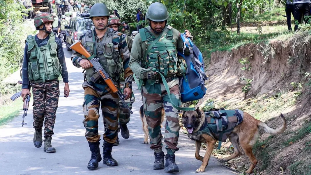 Trekkers Rescued Amid Ongoing Encounter Between Terrorists and Security Forces in Jammu and Kashmir