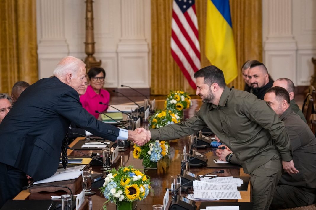 U.S. Authorizes Ukraine to Fire Long-Range Weapons into Russia Amid Rising Tensions