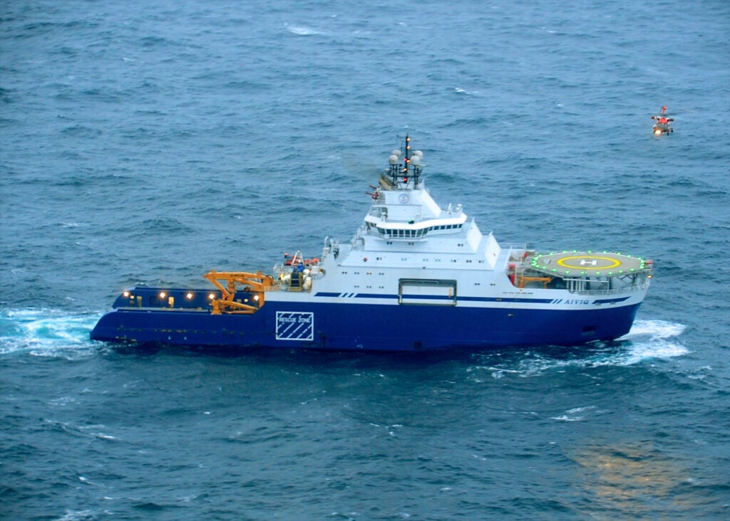 US Coast Guard Contracts Offshore Service Vessels LLC for Icebreaker Support in Polar Regions