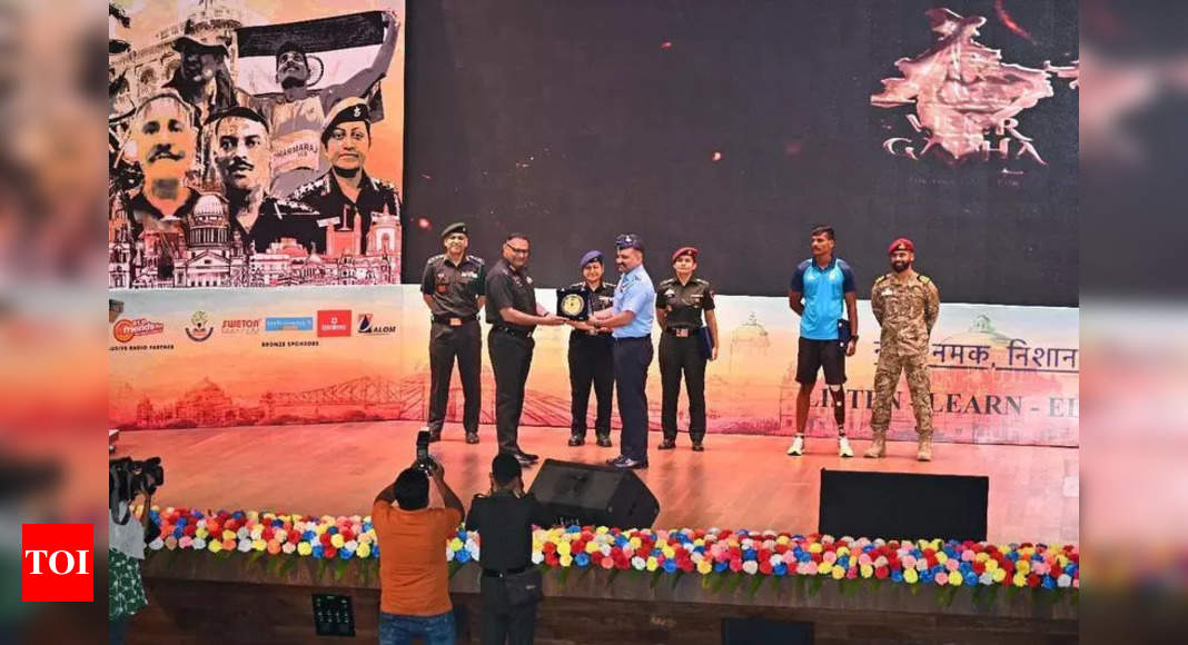 Veer Gatha 2024: Military Equipment Displayed to Inspire Youth at Kolkata Event