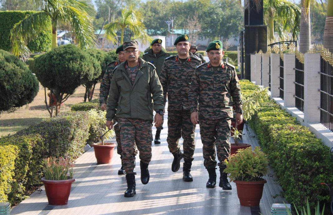 Lt Gen MV Suchindra Kumar