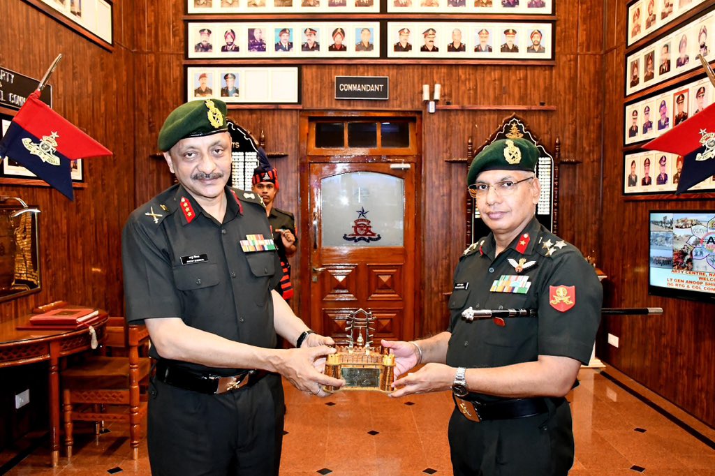 Lt Gen Anoop Shinghal Reviews Training Advancements at Artillery Centre Nashik